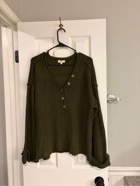 Entro Green Oversized V Neck Sweater Large